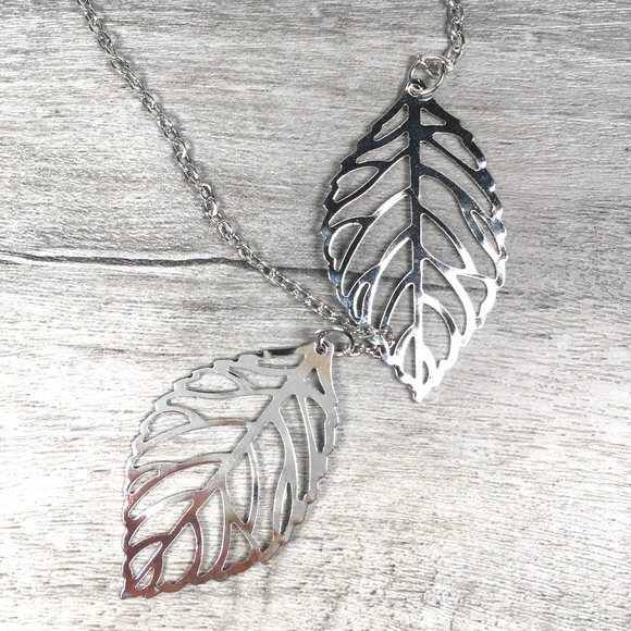 Gold Double Leaf Necklace - Picture 4 of 8